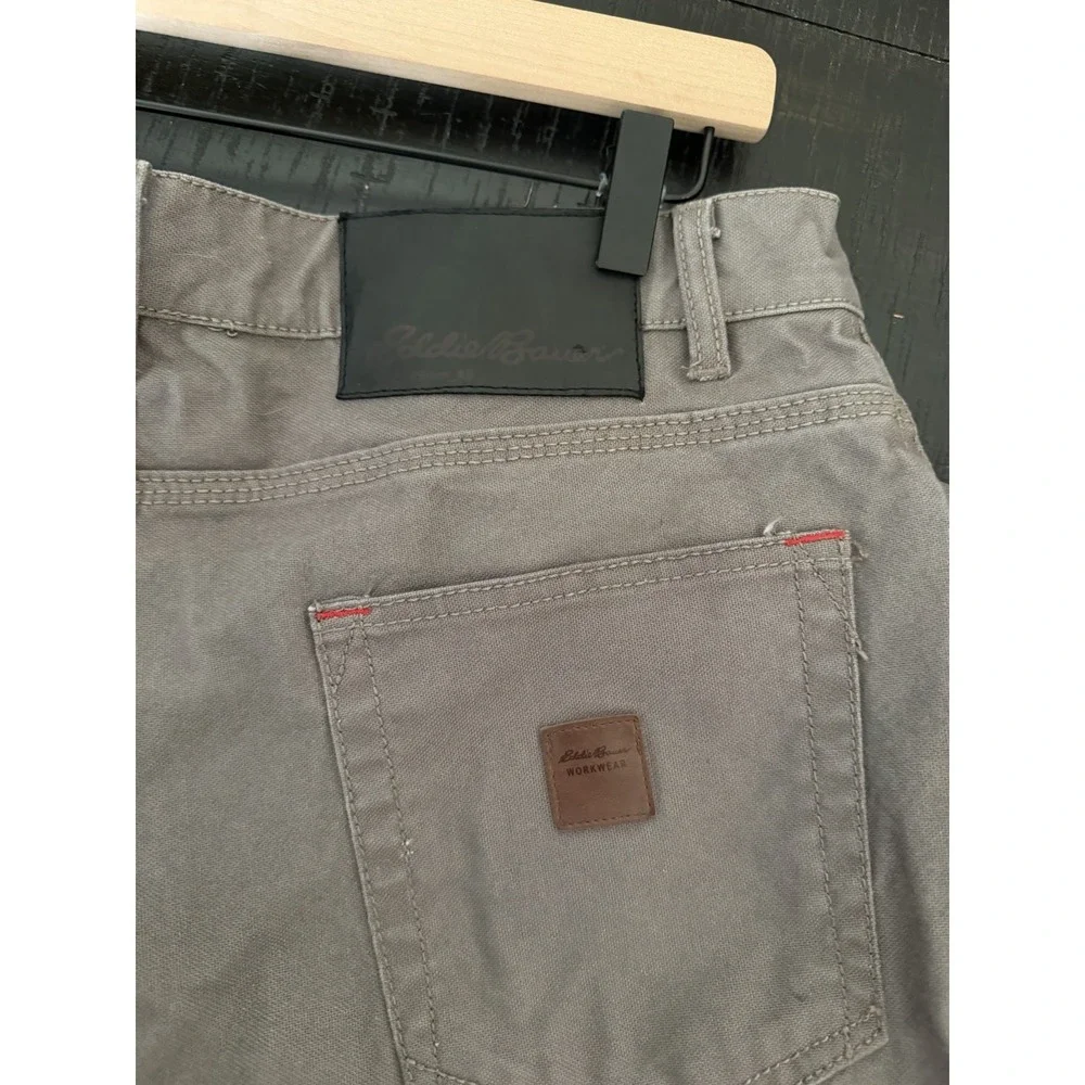 Mens Eddie Bauer Workwear Relaxed Fit Gray Pants Size 34 x 32 Cotton Rigid Work